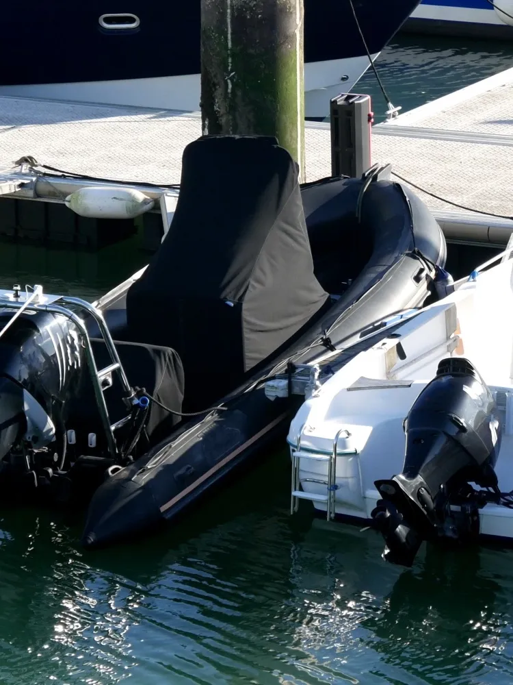 Gardiennage de bateau à Hyères par Aniel Boats Services